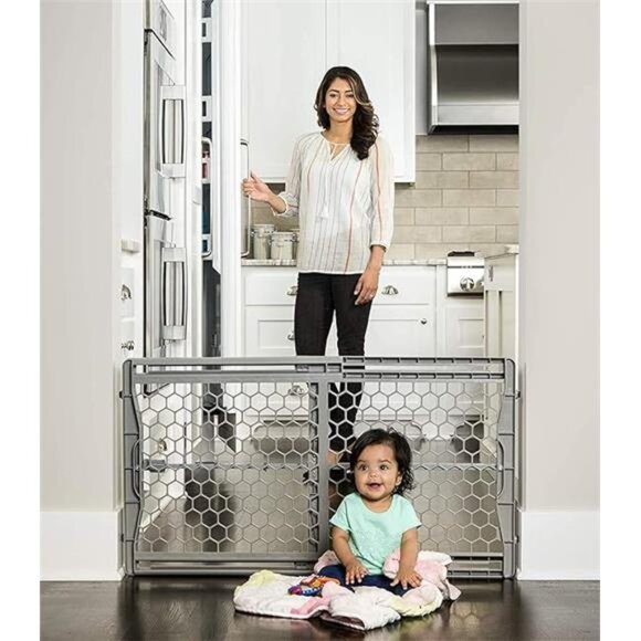 Easy Fit Plastic Adjustable Extra Wide Baby Gate, 1 Count (Pack of 1) - Picture 7 of 7